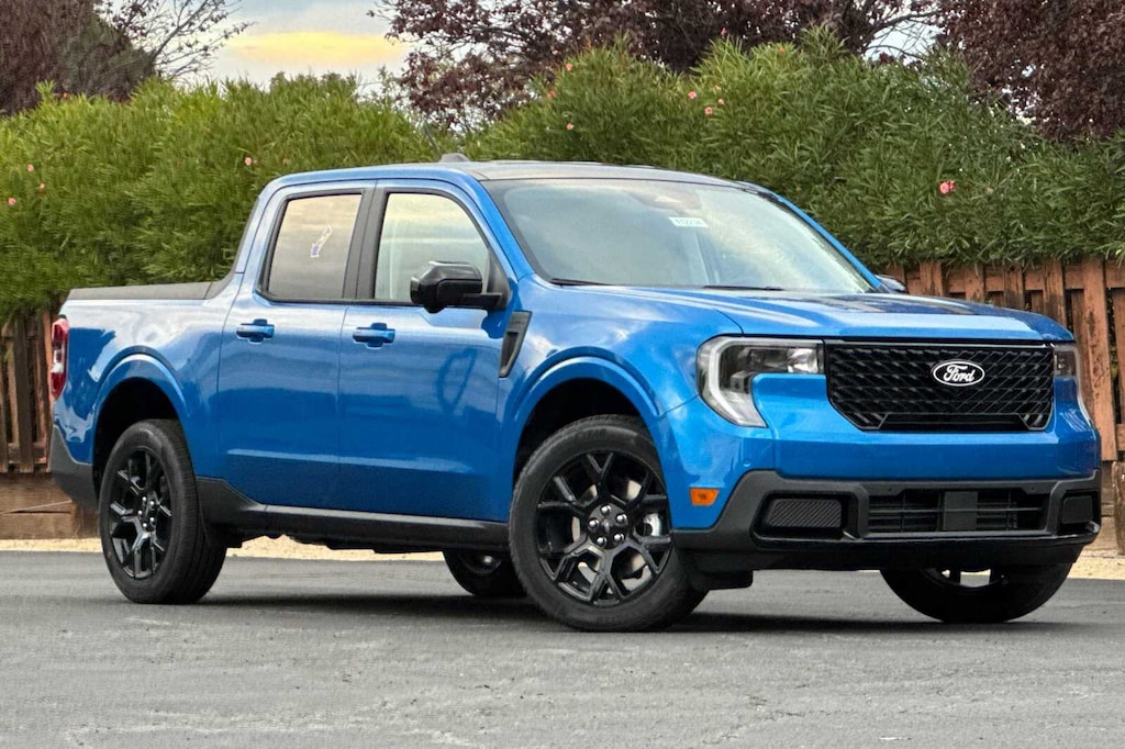 New 2025 Ford Maverick Lariat TRUCK