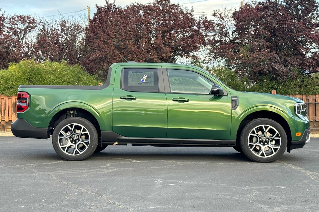 New 2025 Ford Maverick Lariat TRUCK