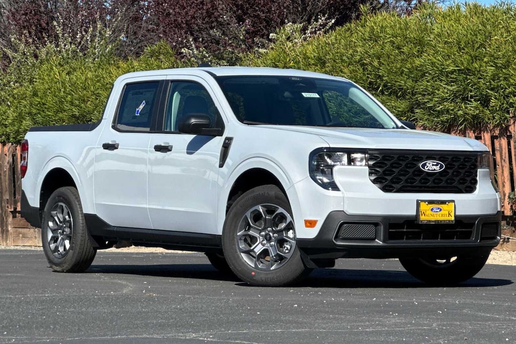 New 2026 Ford Maverick XLT TRUCK