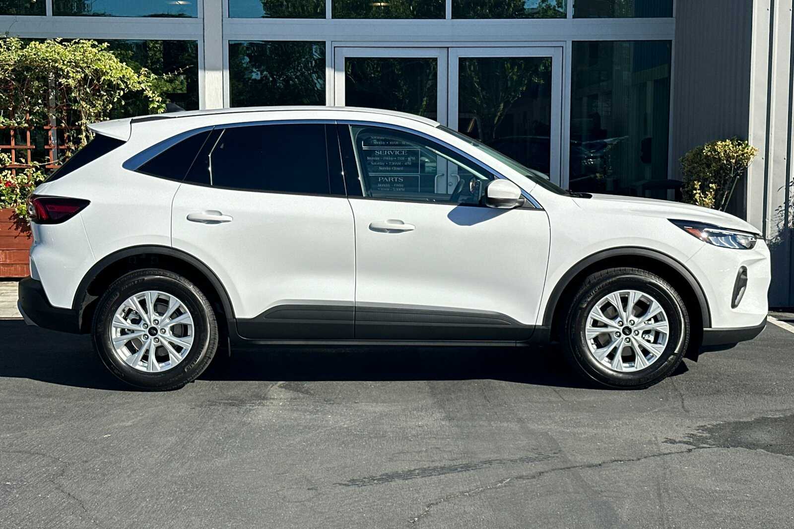 2024 Ford Escape Active photo 3