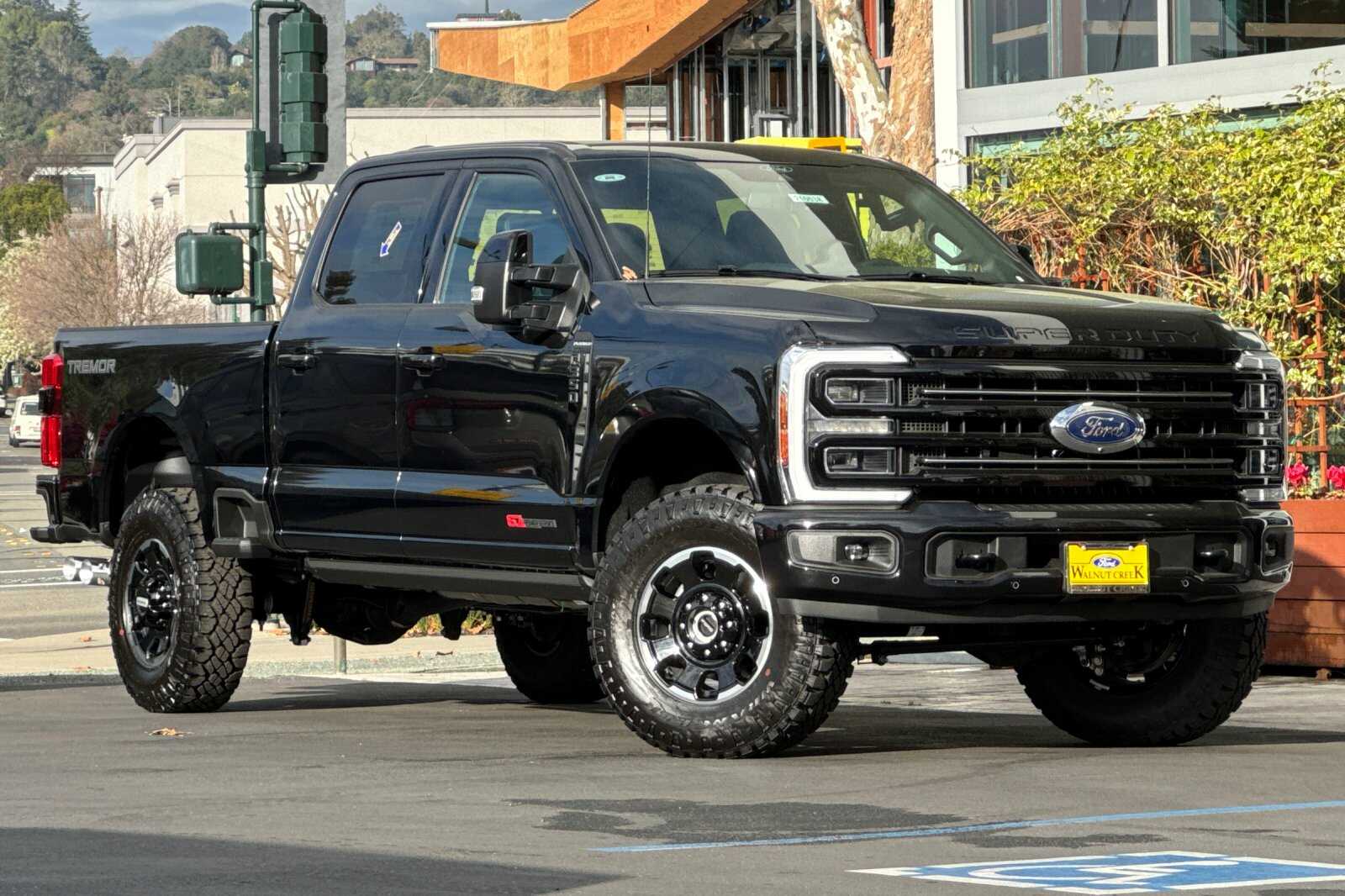 2026 Ford F-350 Super Duty Platinum