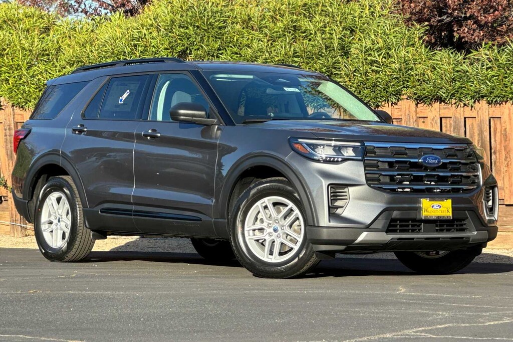 New 2026 Ford Explorer Active SUV