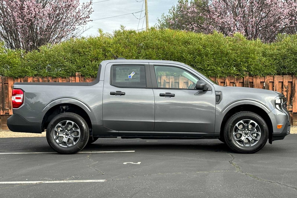 New 2026 Ford Maverick XLT TRUCK