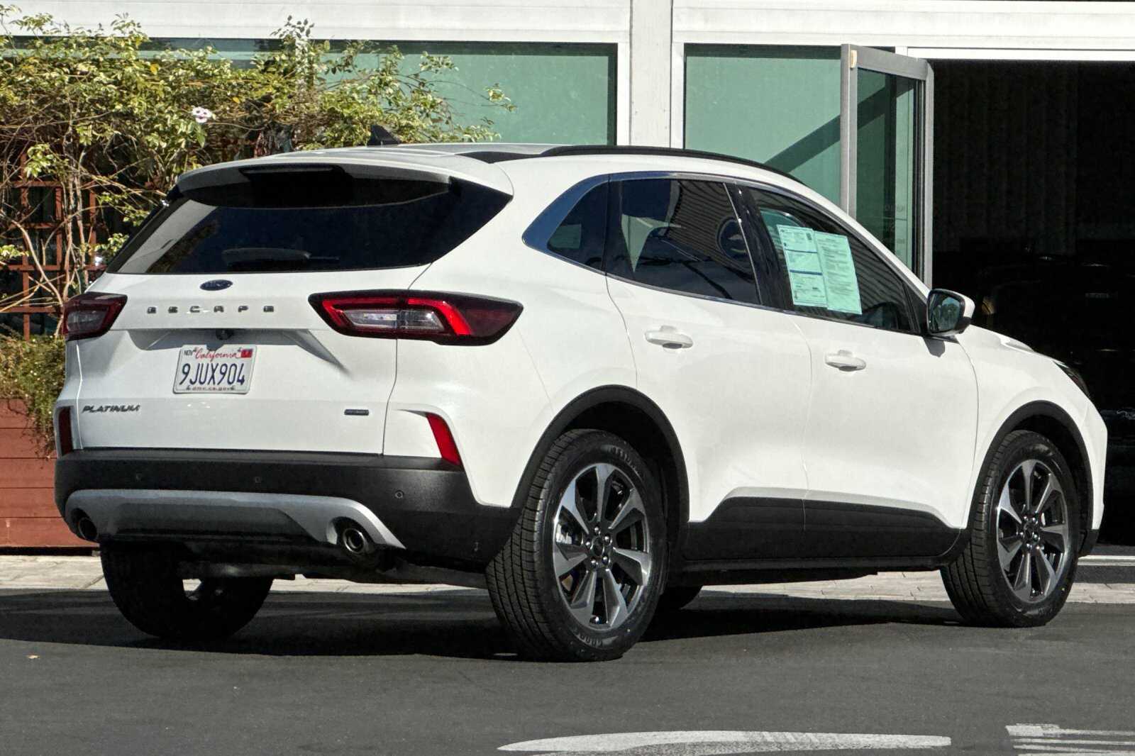 Certified 2023 Ford Escape Hybrid Platinum SUV