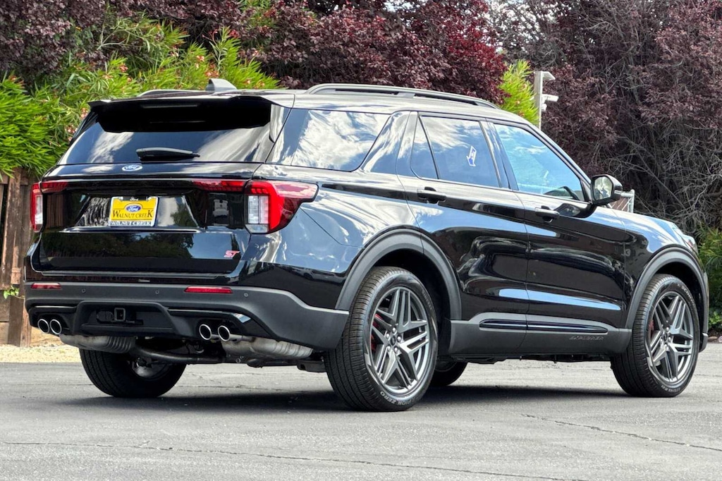 New 2026 Ford Explorer ST SUV