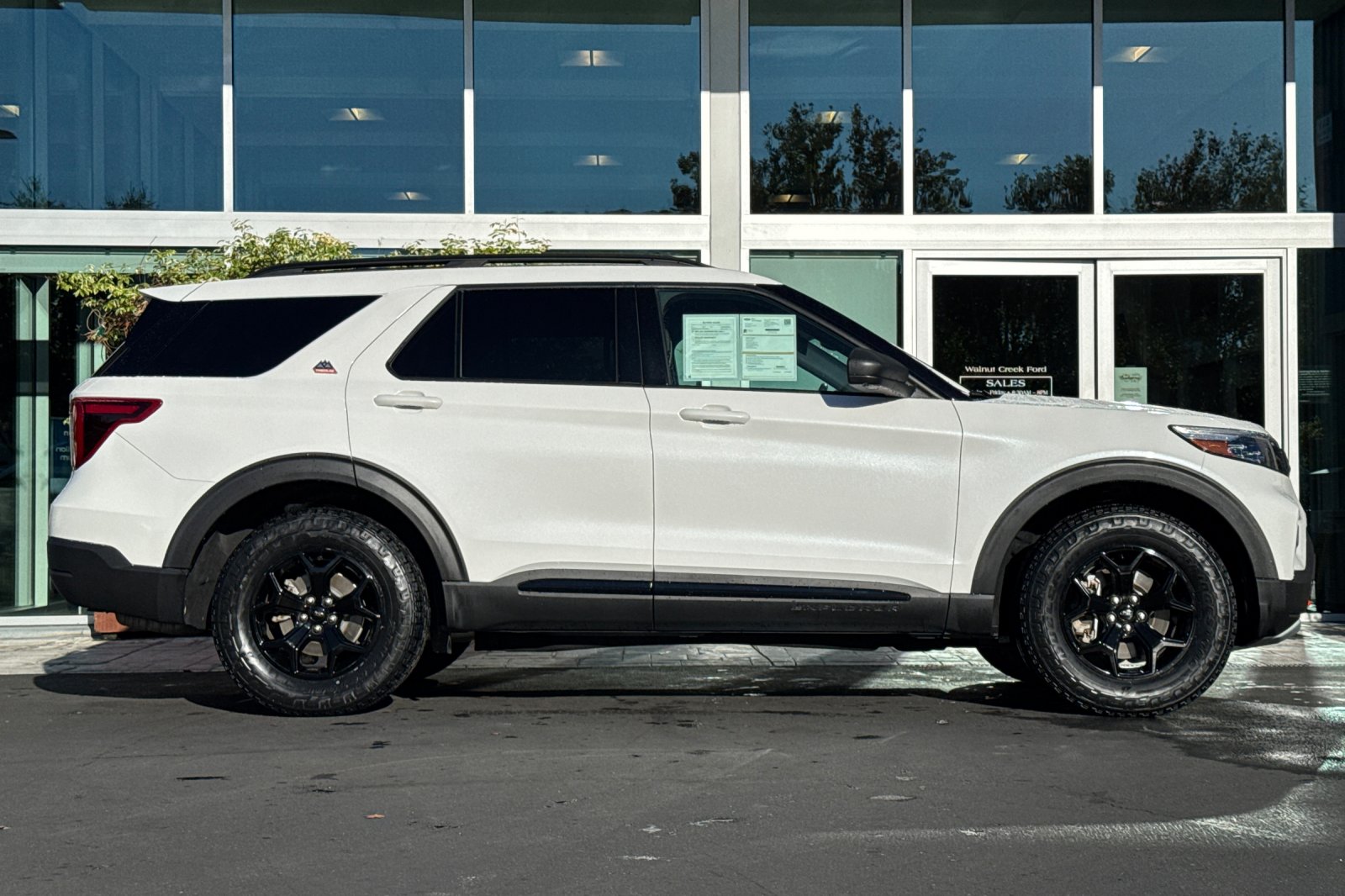 2022 Ford Explorer Timberline photo 3