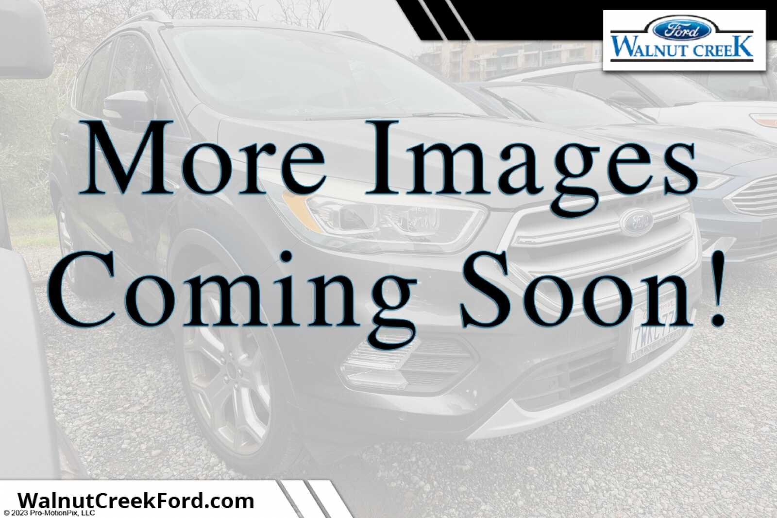 2017 Ford Escape Titanium's photo