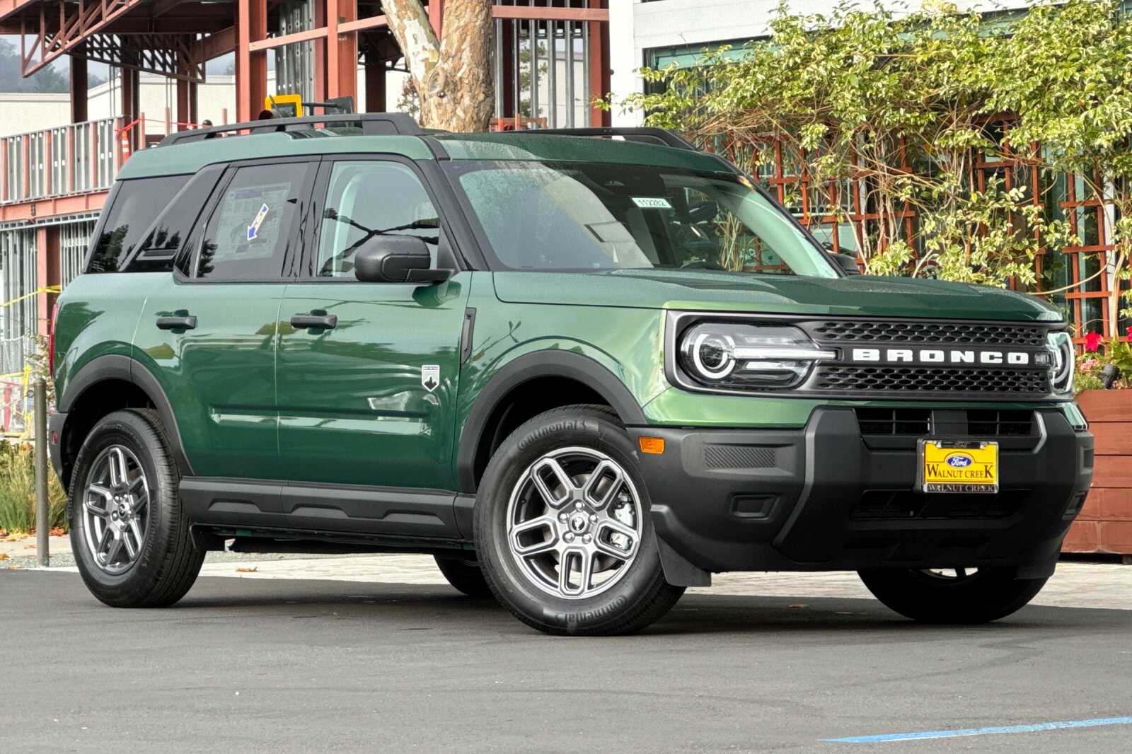 2025 Ford Bronco Sport Big Bend photo 2