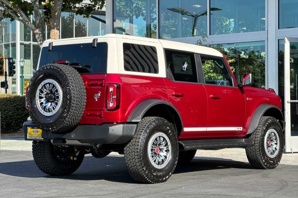 New 2026 Ford Bronco Outer Banks® SUV