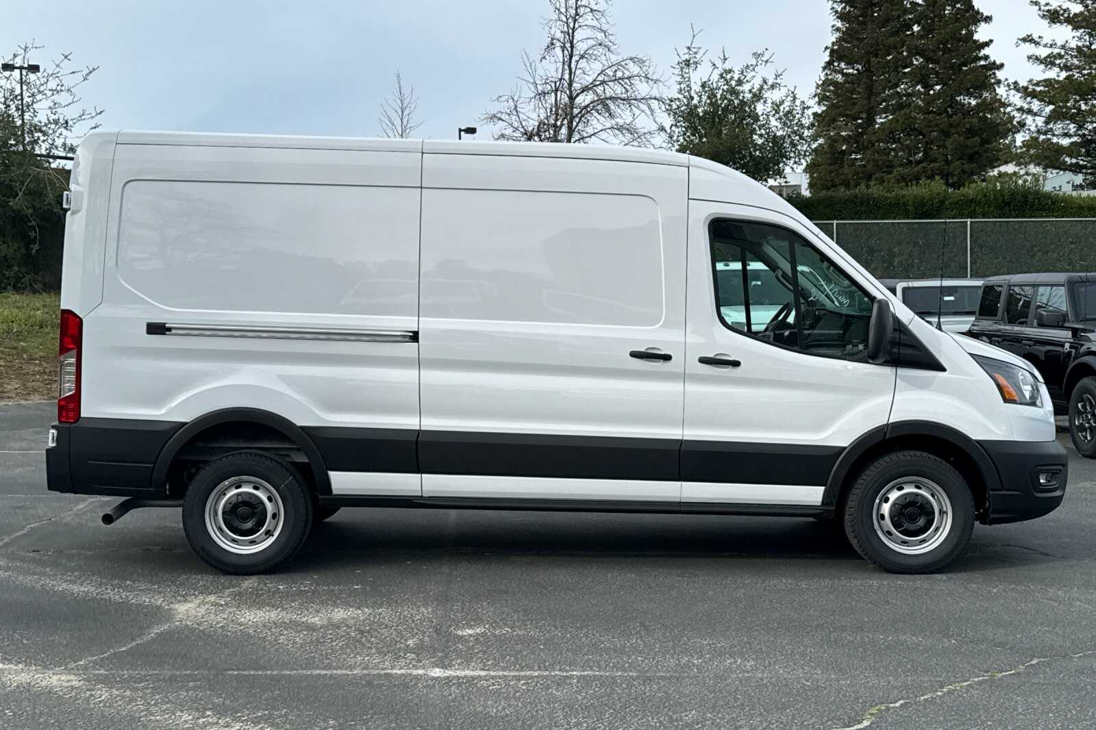 2025 Ford Transit photo 2