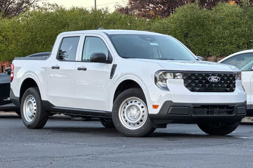 New 2025 Ford Maverick XL TRUCK