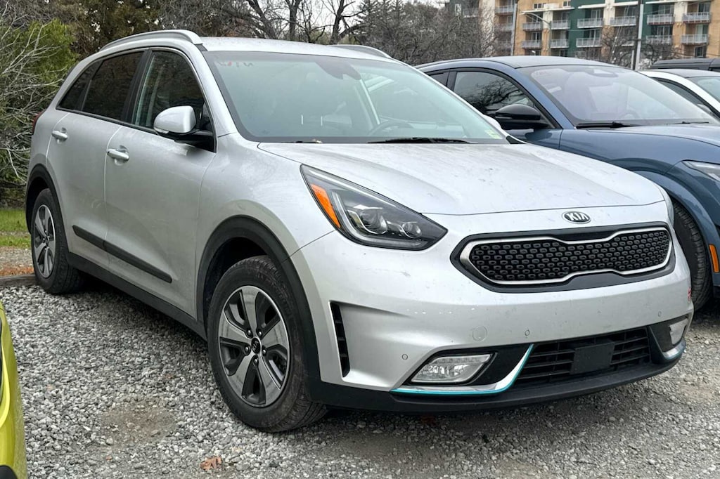 Used 2018 Kia Niro Plug-In Hybrid EX Premium SUV