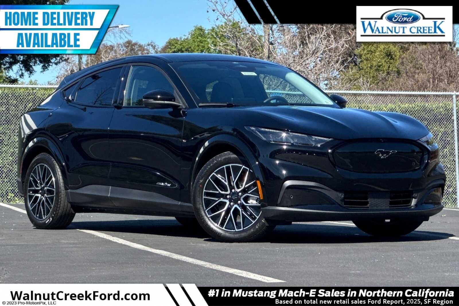 2026 Ford Mustang-Mach-e Premium's photo