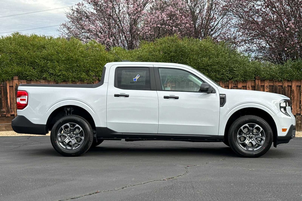 New 2026 Ford Maverick XLT TRUCK