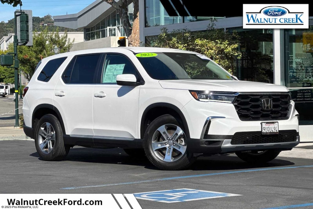 Used 2025 Honda Pilot EX-L 4D Sport Utility SUV