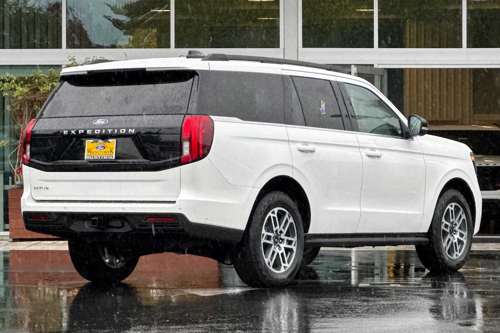 New 2025 Ford Expedition Active SUV