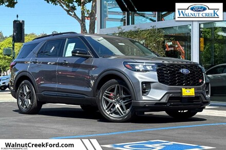 2025 Ford Explorer ST SUV