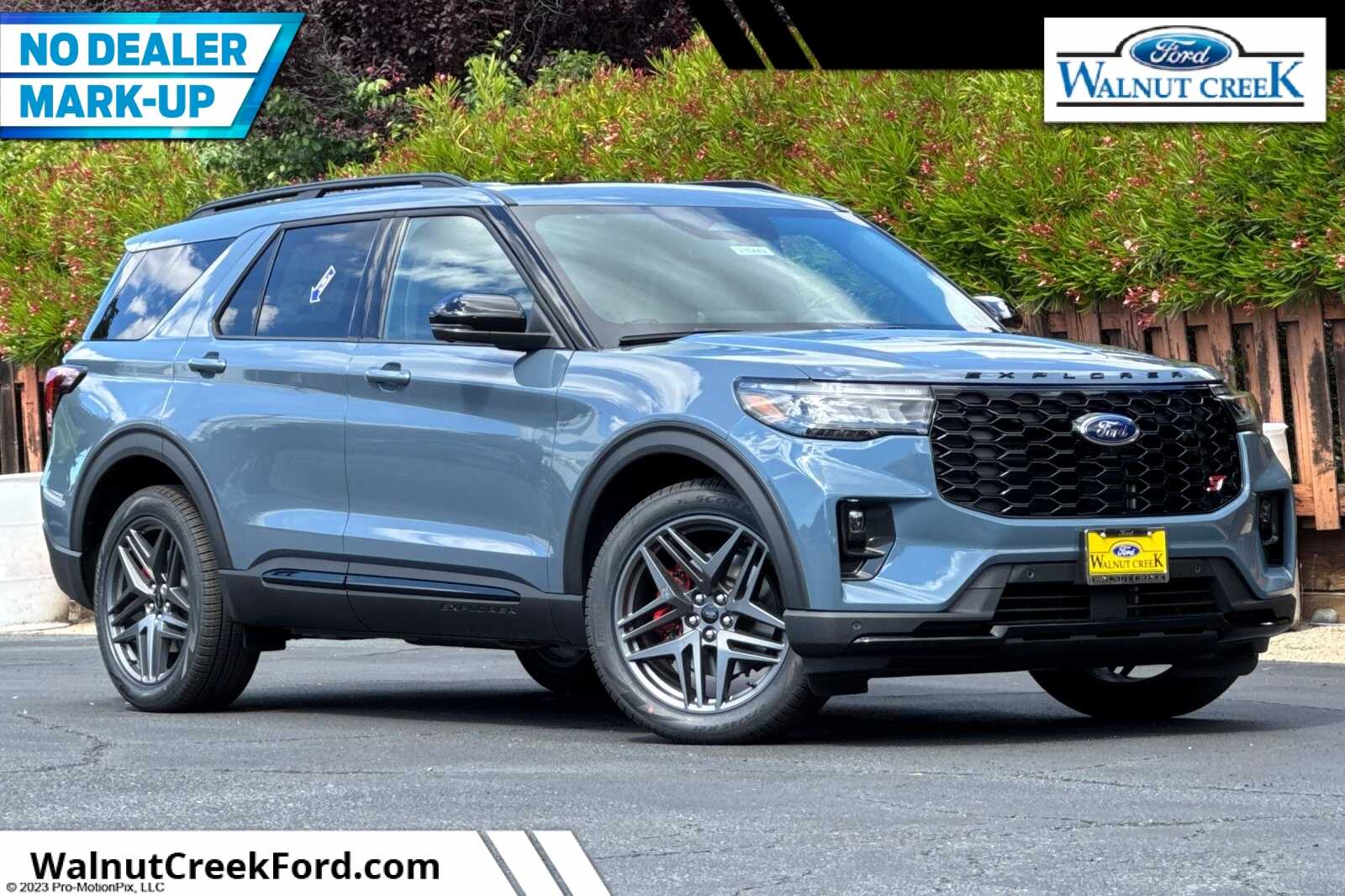 2026 Ford Explorer ST 4WD's photo