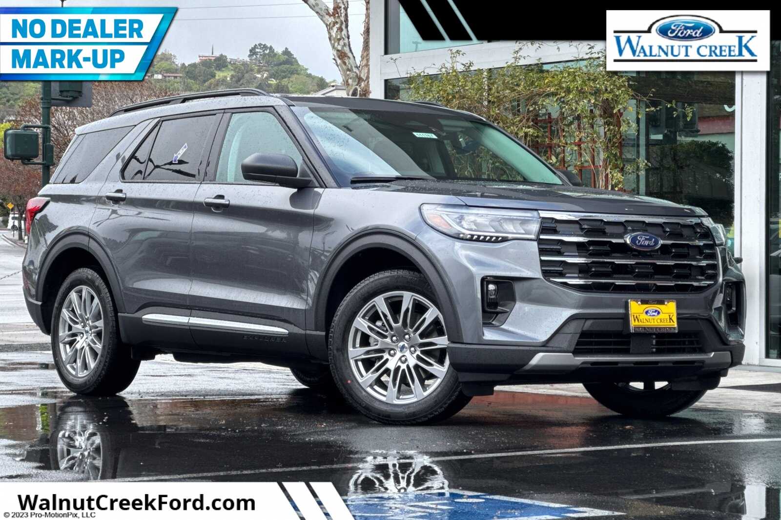 2025 Ford Explorer Active's photo