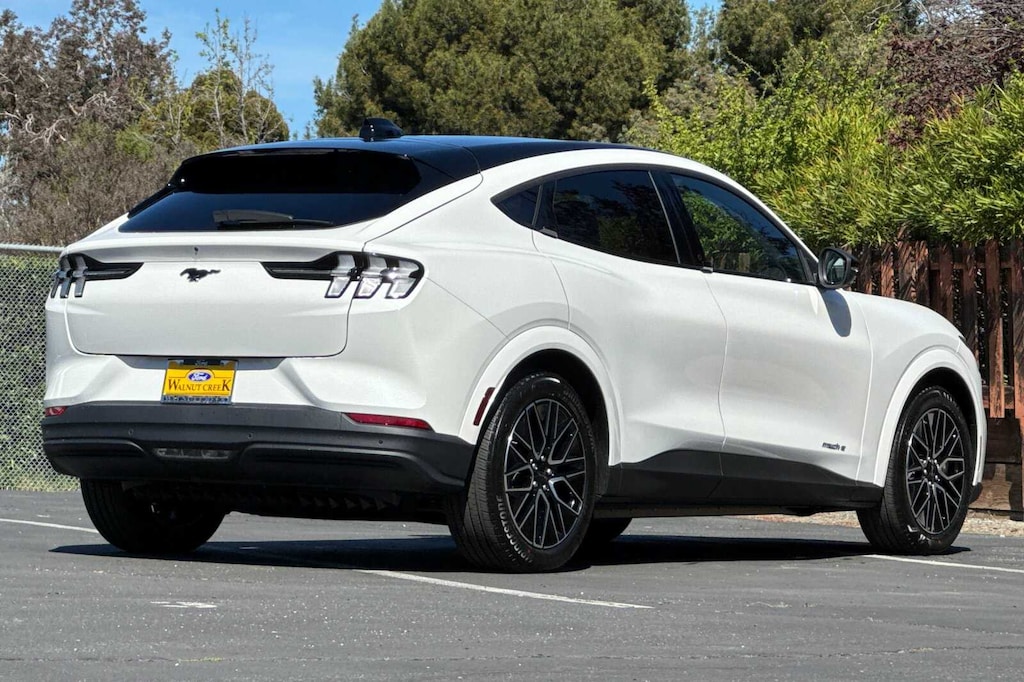 New 2026 Ford Mustang Mach-E Premium CROSSOVERS
