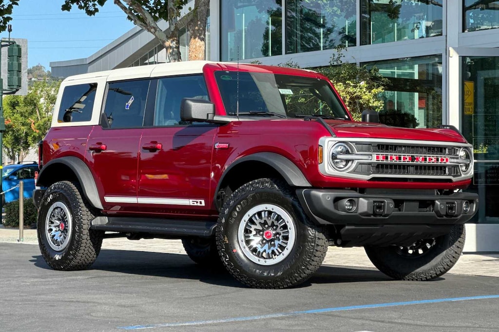 New 2026 Ford Bronco Outer Banks® SUV