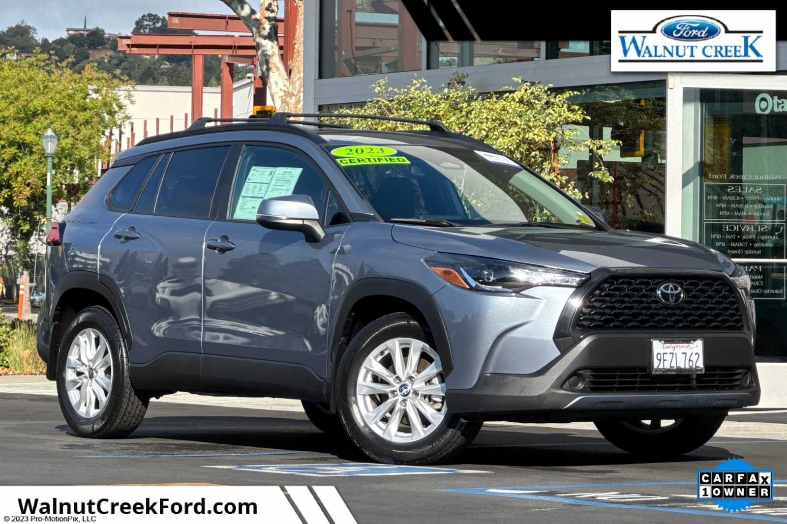 2023 Toyota Corolla Cross LE