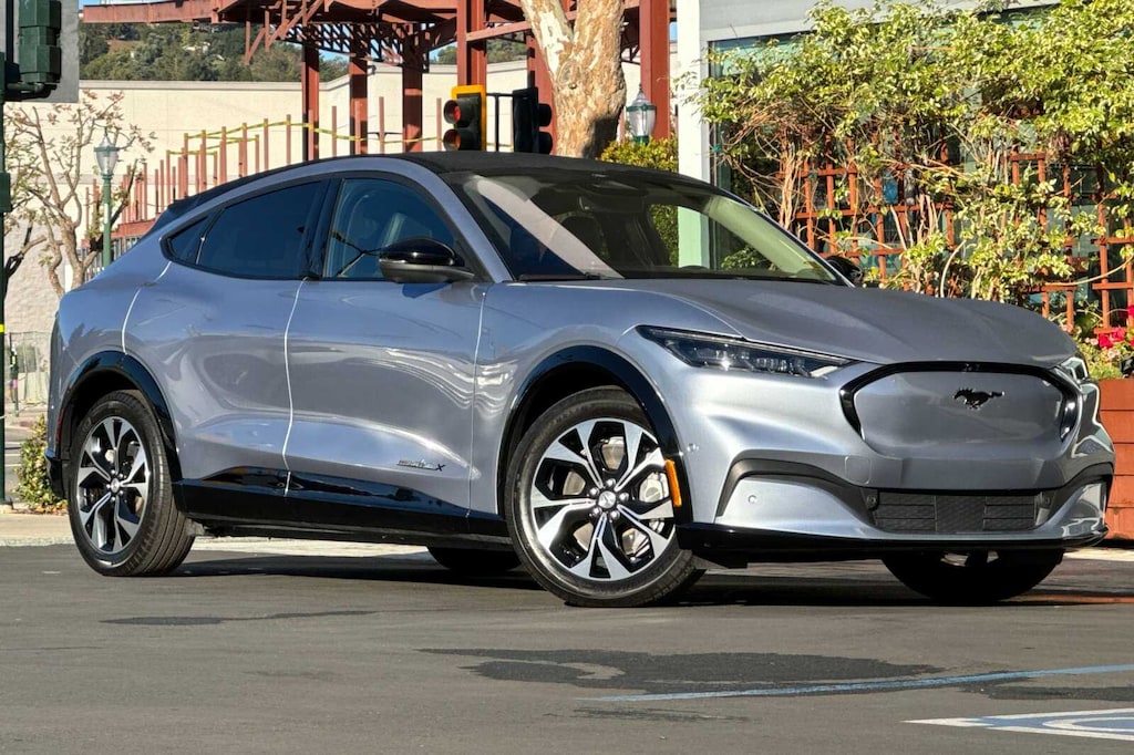 Certified 2022 Ford Mustang Mach E Premium SUV