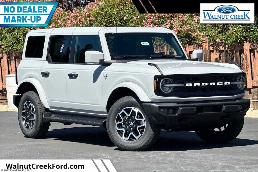 New 2026 Ford Bronco Outer Banks® SUV