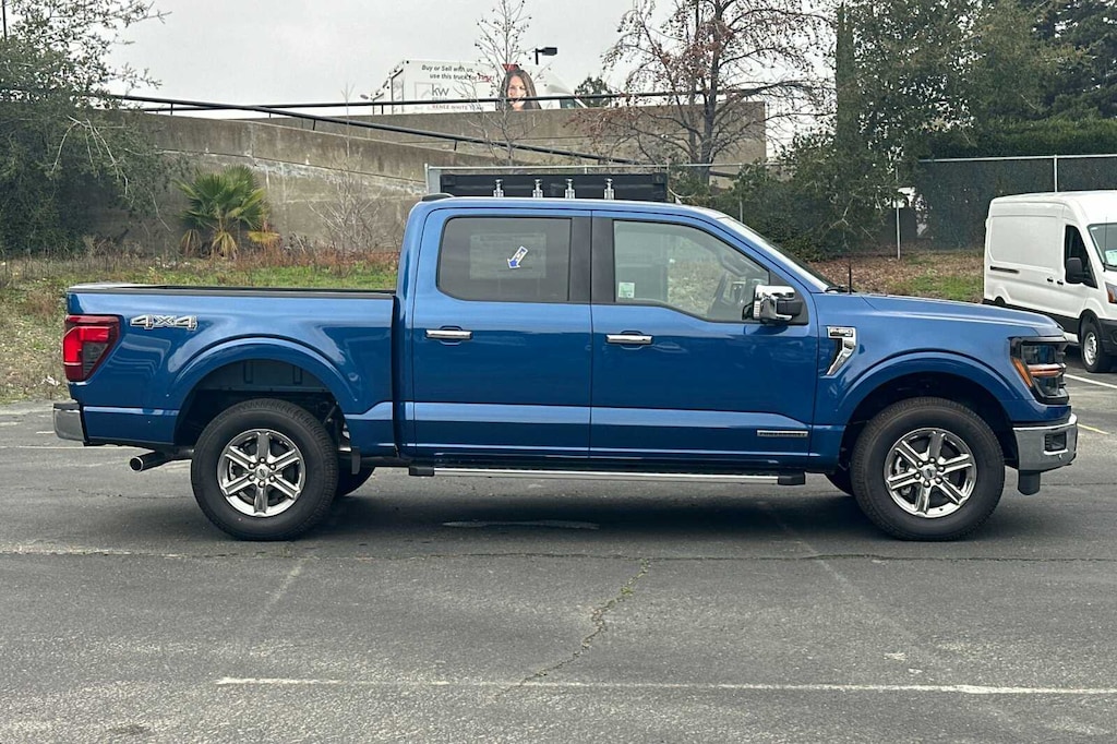 New 2025 Ford F-150 XLT TRUCK