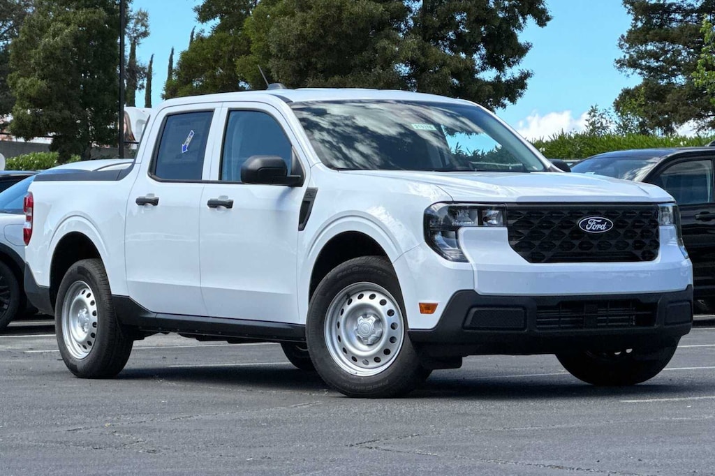 New 2026 Ford Maverick XL TRUCK