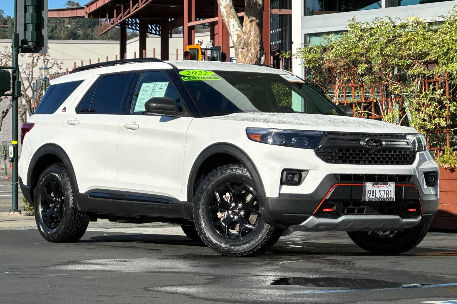 2022 Ford Explorer Timberline photo 2