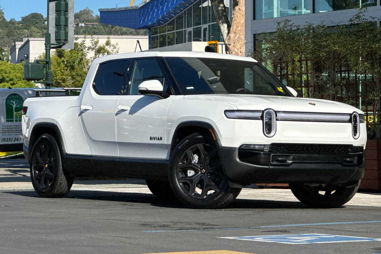 Used 2026 Rivian R1T Adventure with VIN 7FCTGCAA2TN045444 for sale in Walnut Creek, CA