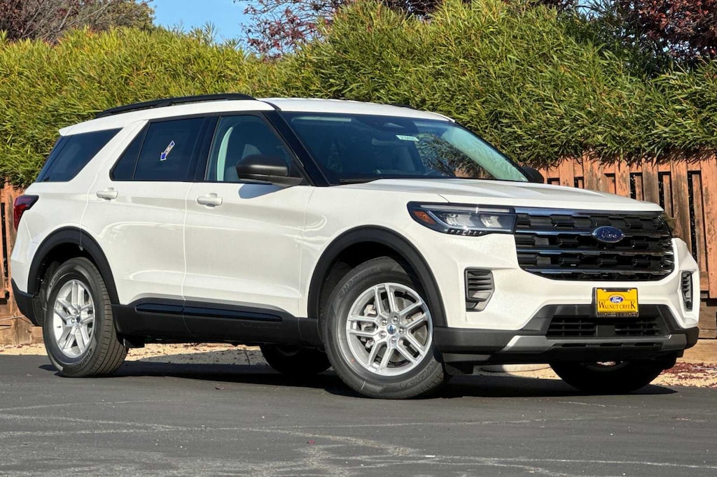 New 2026 Ford Explorer Active SUV