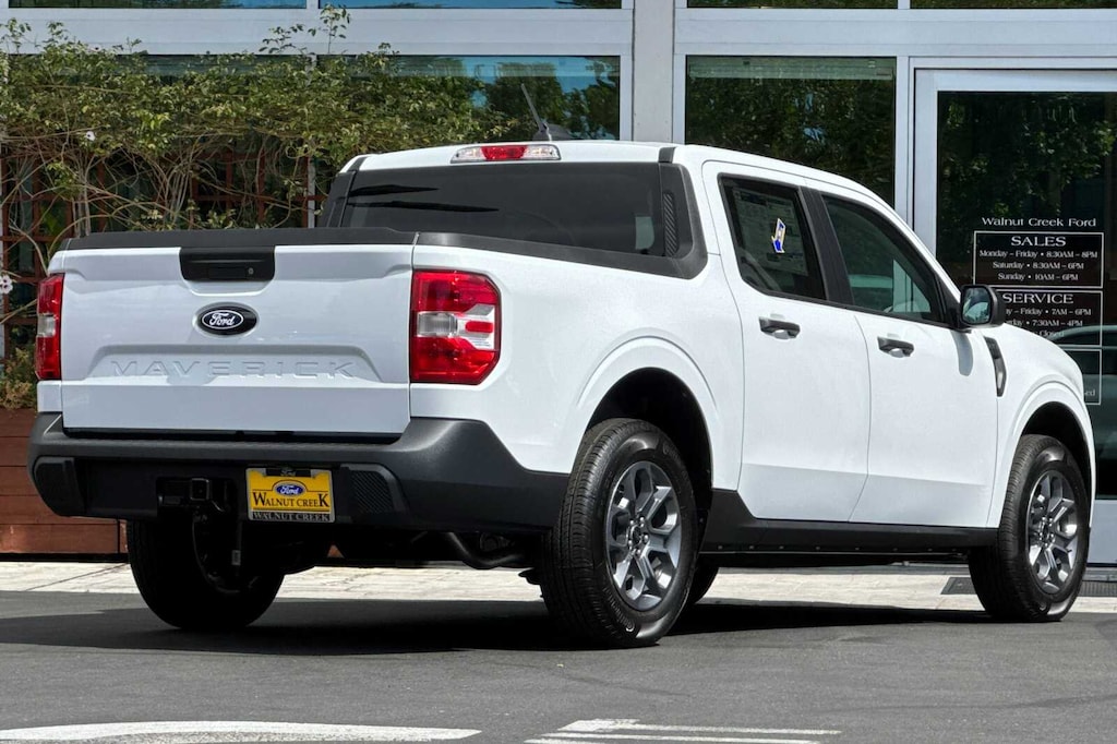New 2026 Ford Maverick XLT TRUCK