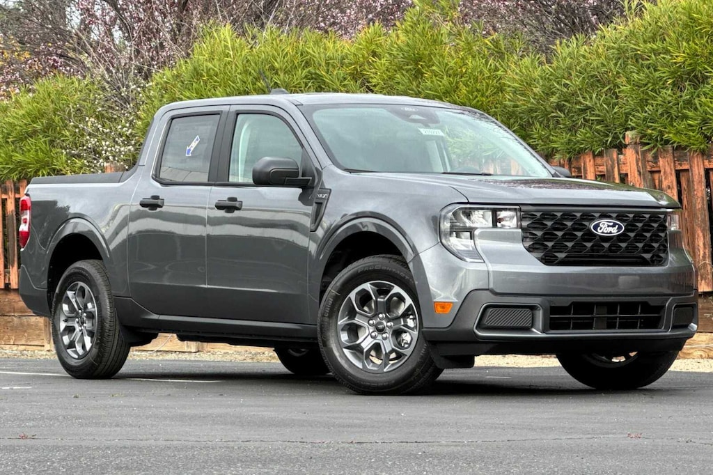 New 2026 Ford Maverick XLT TRUCK