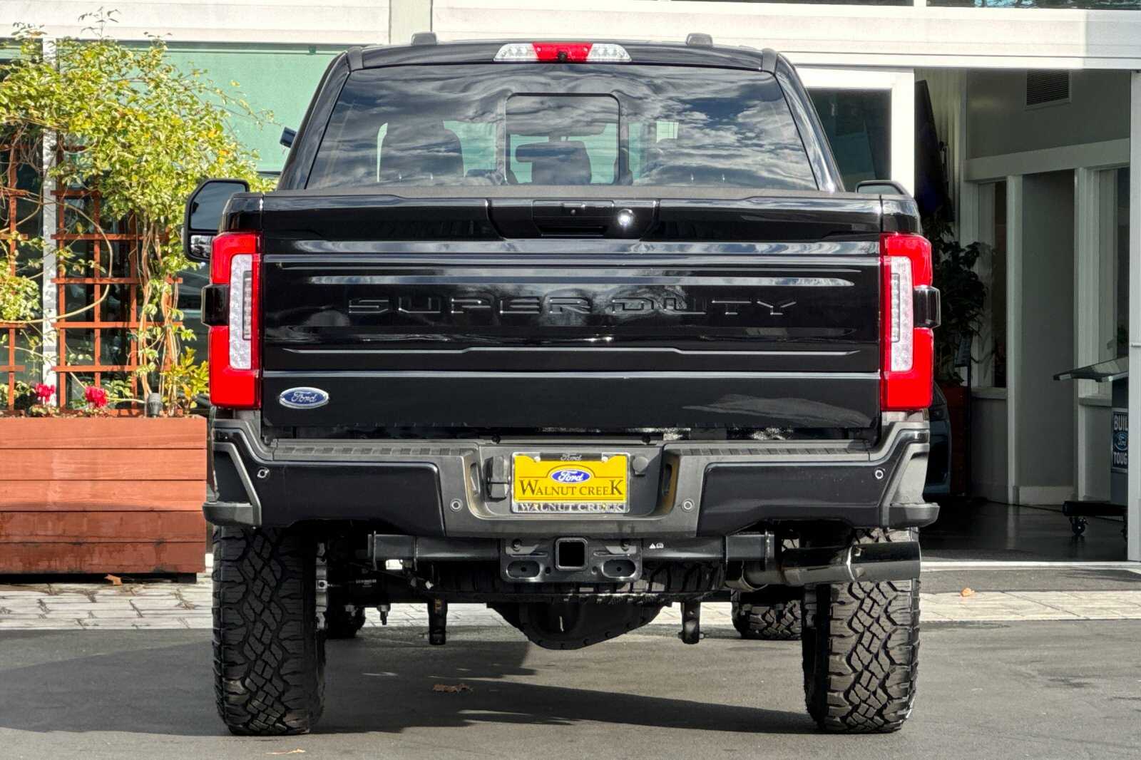 2026 Ford F-350 Super Duty Platinum