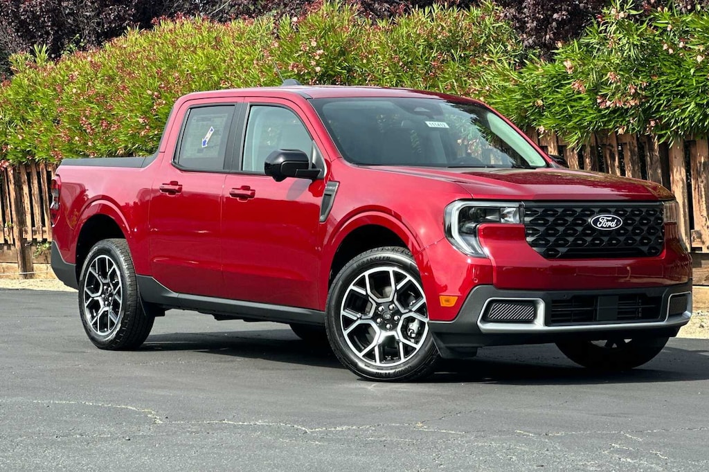New 2025 Ford Maverick Lariat® TRUCK