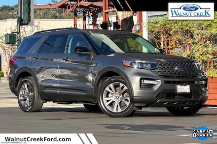 2022 Ford Explorer XLT SUV