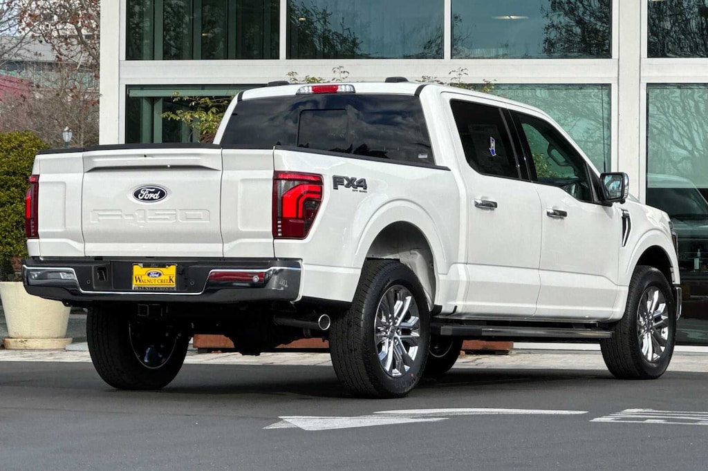 New 2026 Ford F-150 Lariat TRUCK