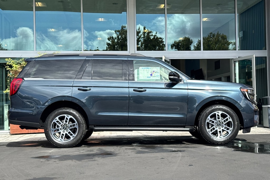 New 2025 Ford Expedition Active SUV