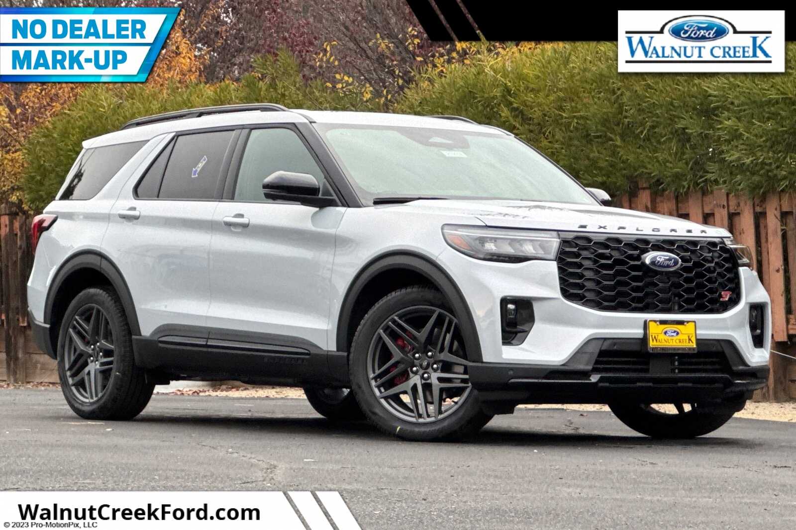 2026 Ford Explorer ST's photo