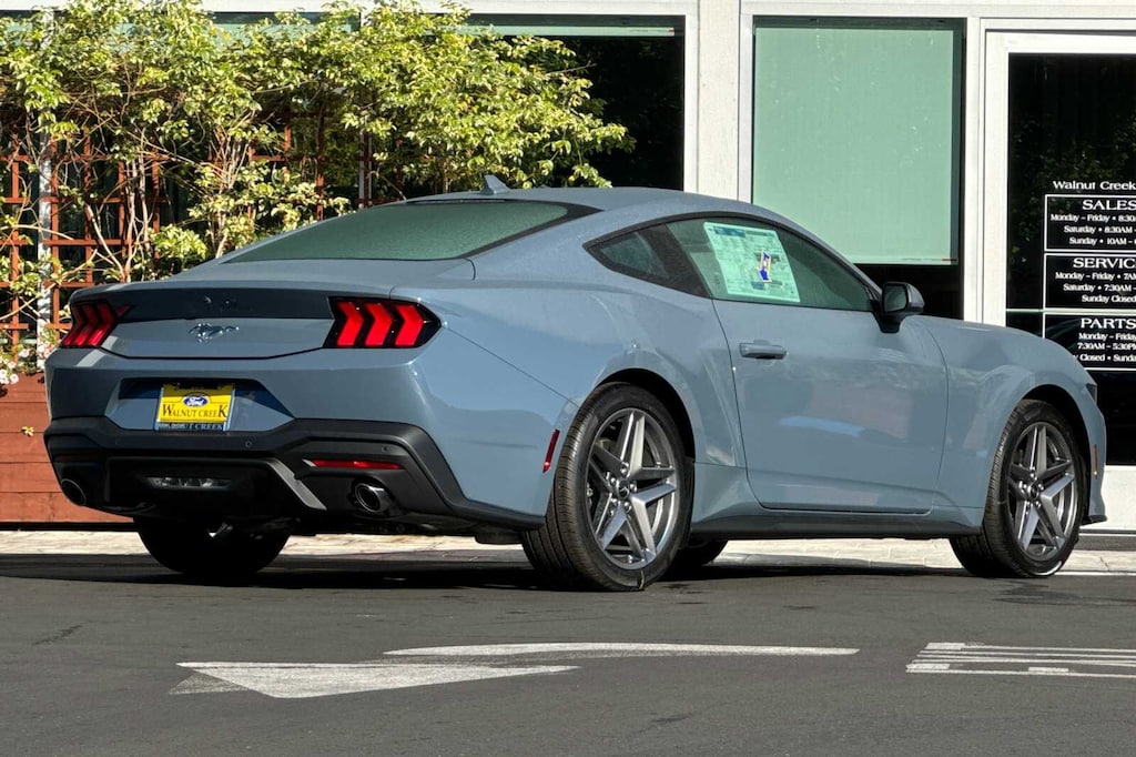New 2025 Ford Mustang Ecoboost Fastback CAR