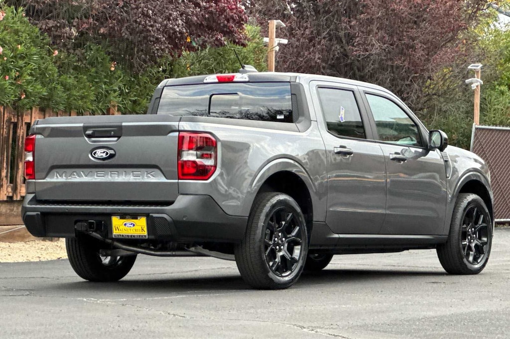 New 2025 Ford Maverick Lariat TRUCK