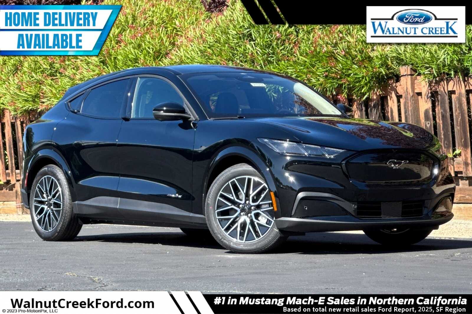 2026 Ford Mustang-Mach-e Premium's photo