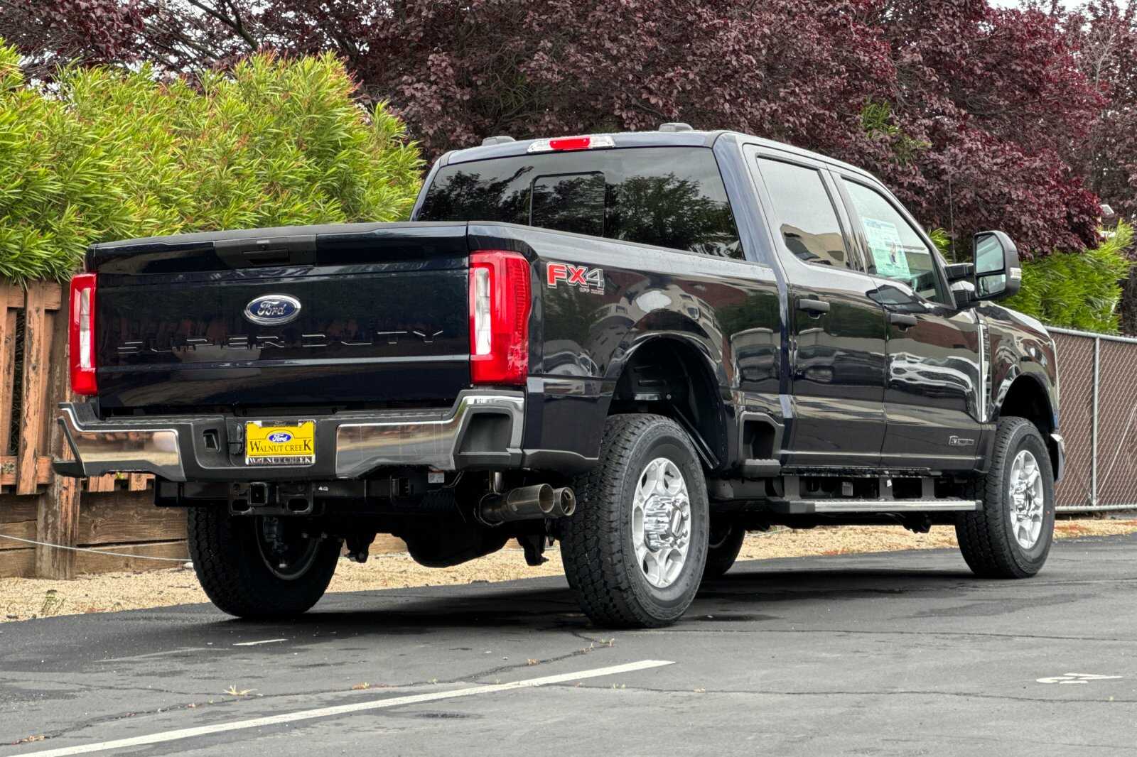 2025 Ford F-250 XLT photo 4