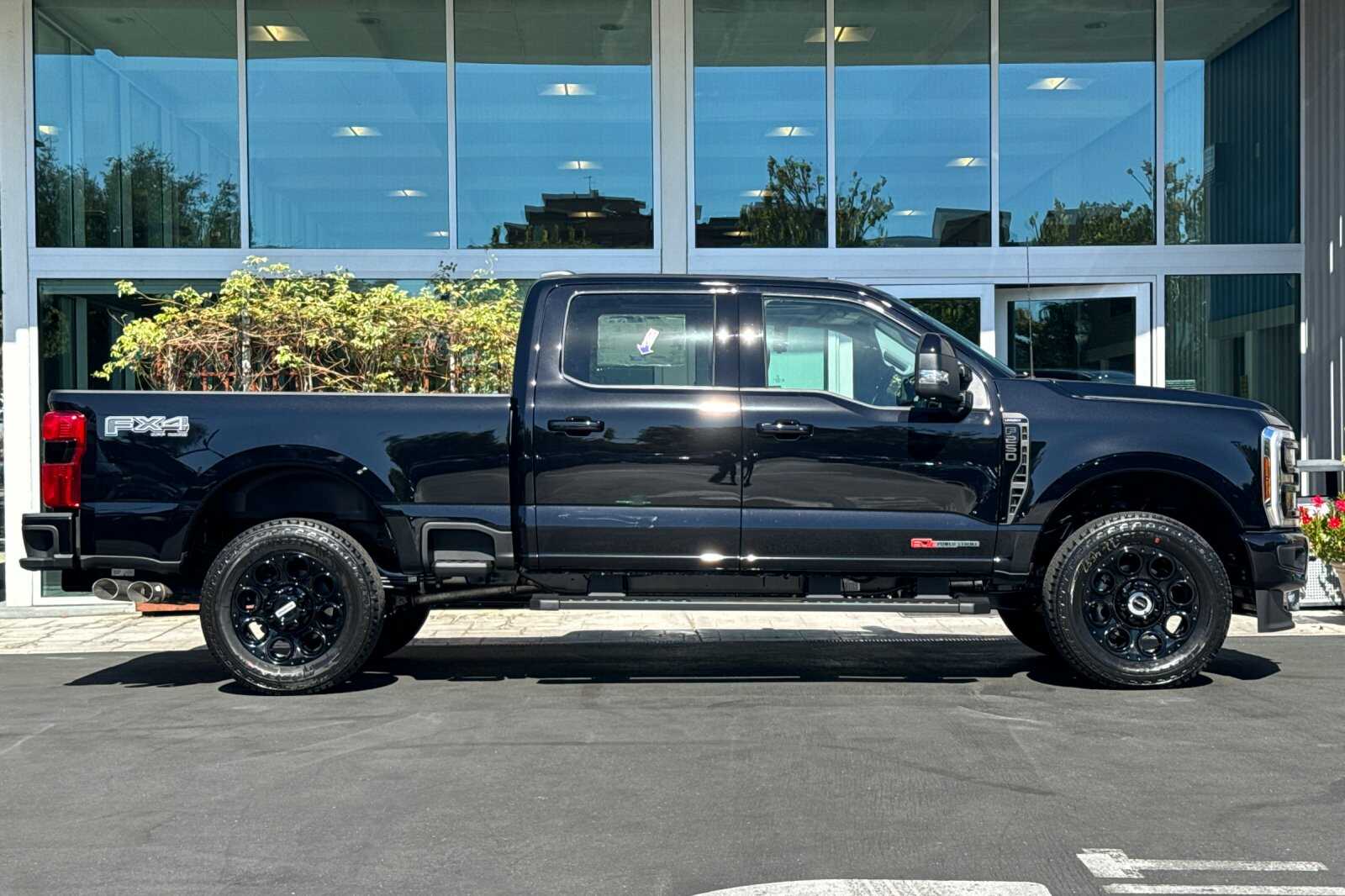 New 2027 Ford F-250 F-250® Lariat® TRUCK