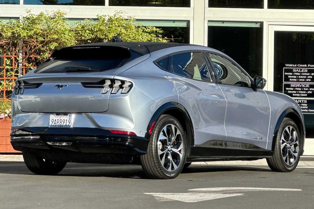 Certified 2022 Ford Mustang Mach E Premium SUV