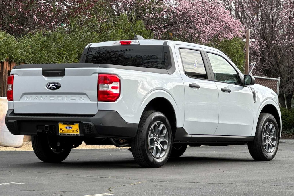 New 2026 Ford Maverick XLT TRUCK