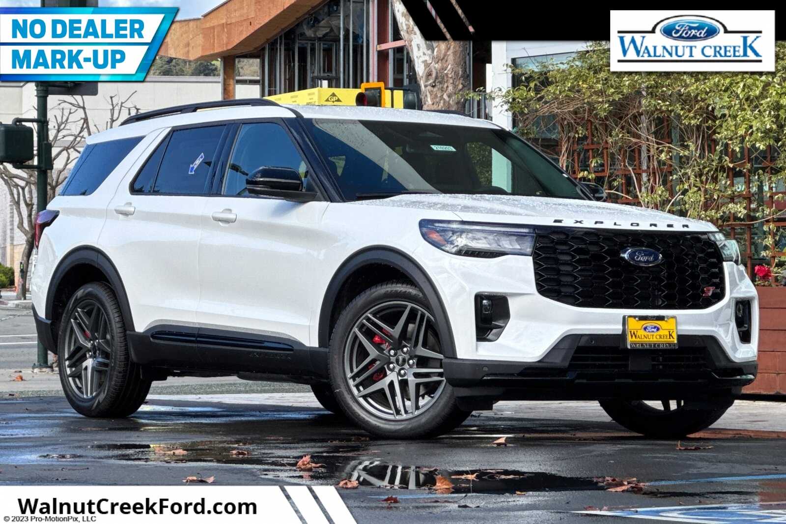 2026 Ford Explorer ST 4WD's photo