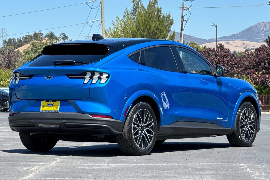 New 2026 Ford Mustang Mach-E Premium CROSSOVERS